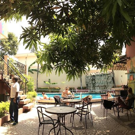 Hostel Nucapacha جواياكيل المظهر الخارجي الصورة