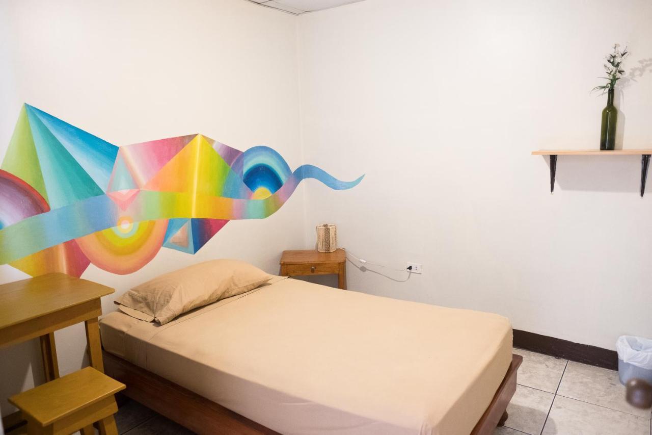 Hostel Nucapacha جواياكيل المظهر الخارجي الصورة