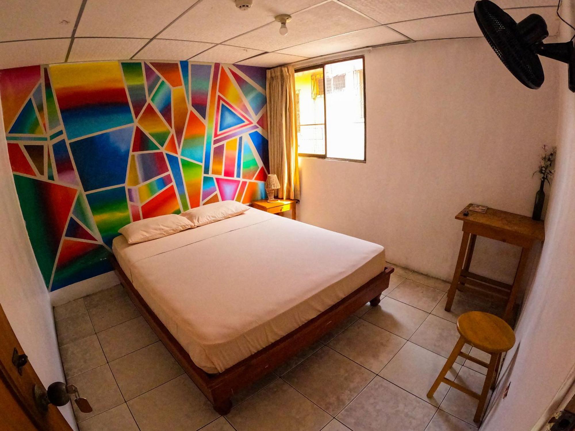 Hostel Nucapacha جواياكيل المظهر الخارجي الصورة